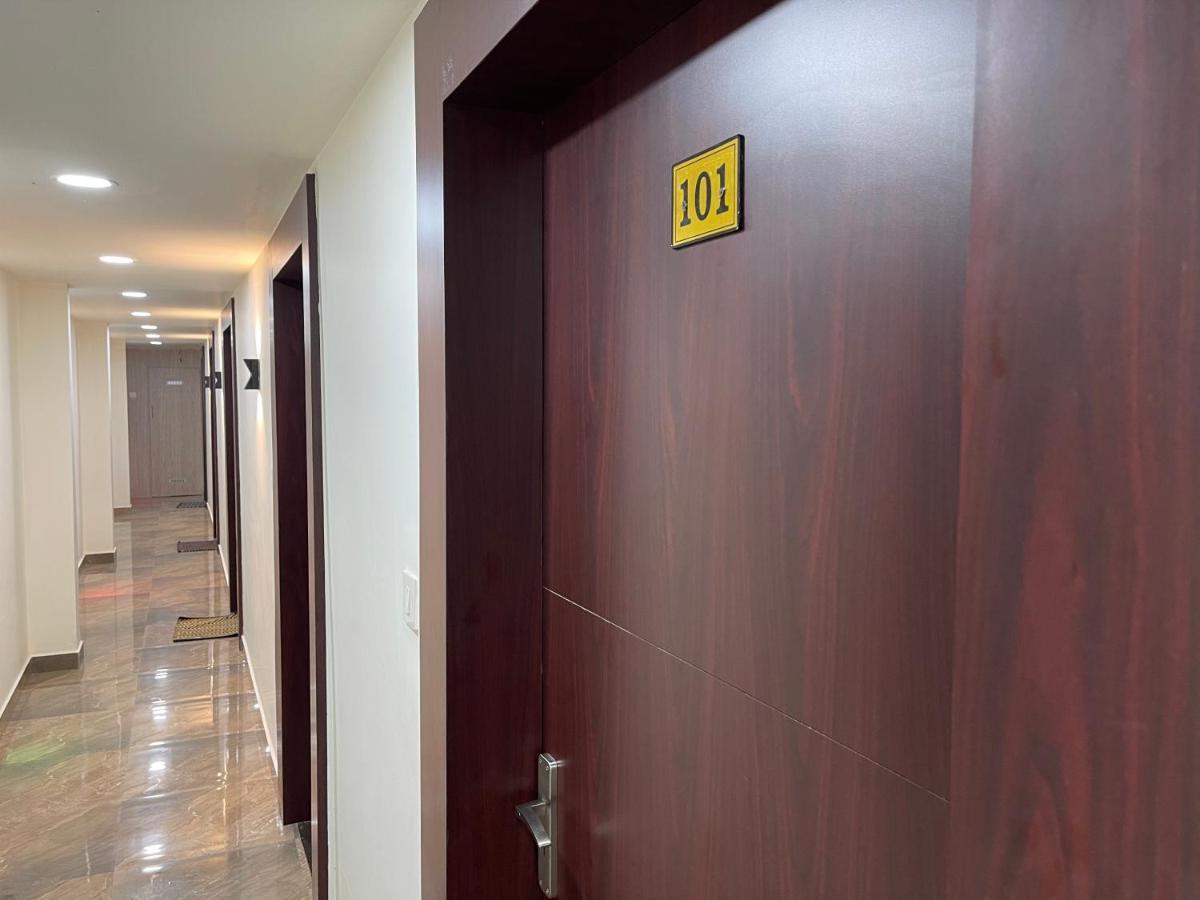 Отель Bassac Residency Changanacheri Экстерьер фото
